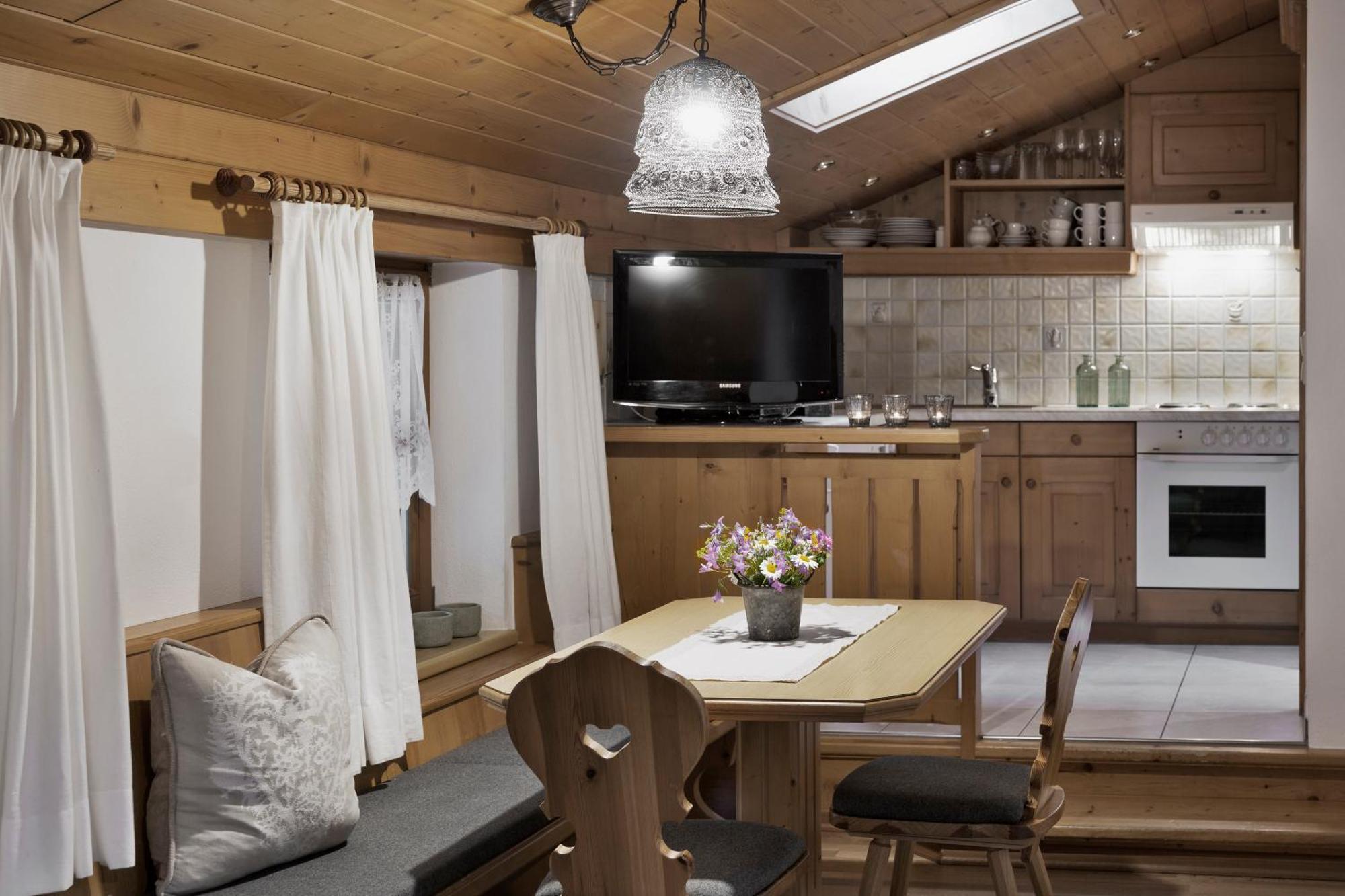 Feriendorf Holzlebn กรอสซาร์ล ภายนอก รูปภาพ